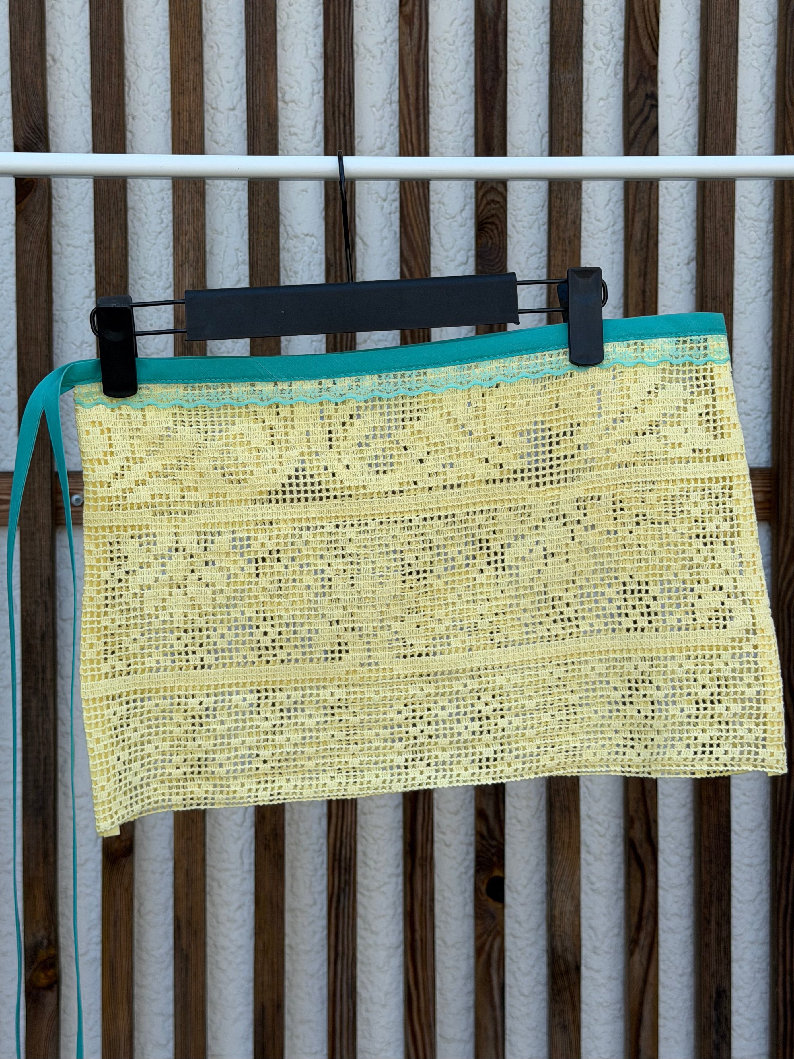 JUPE NOUÉE DENTELLE MICRO MULTICOLOR