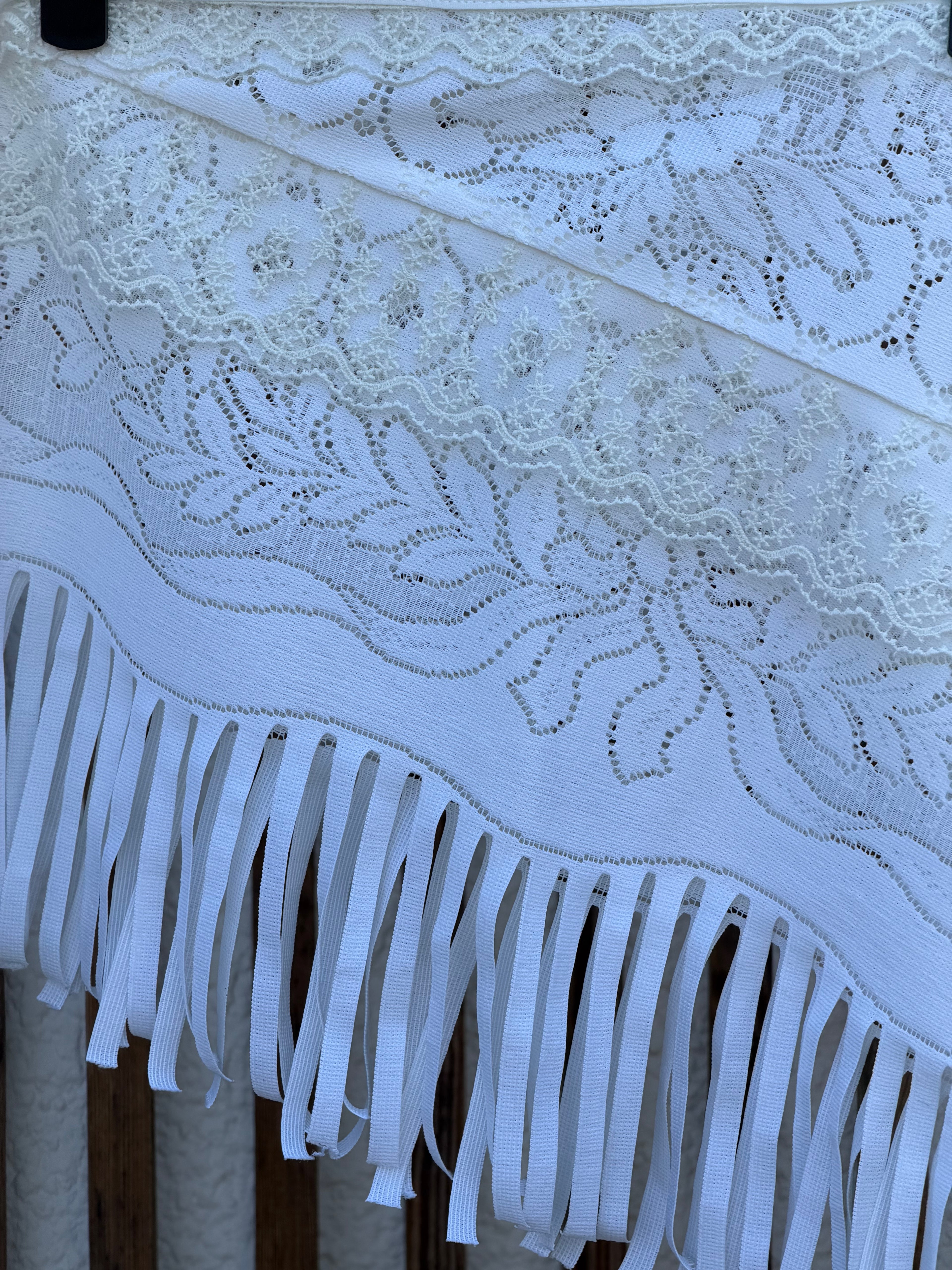 JUPE NOUÉE DENTELLE MIDI 005