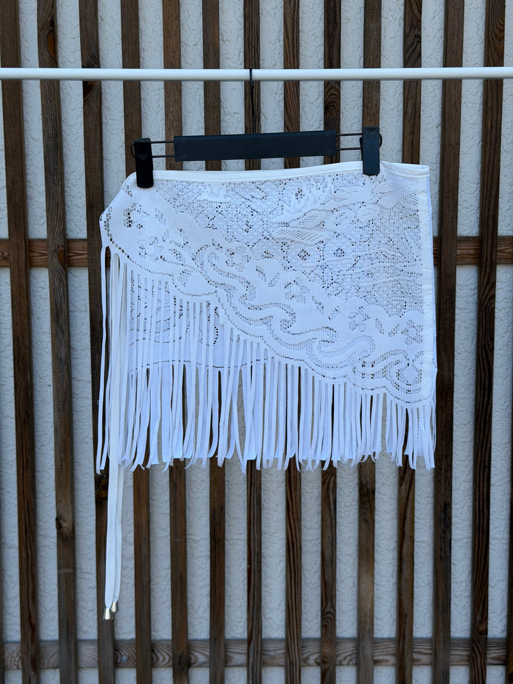JUPE NOUÉE DENTELLE MICRO 002
