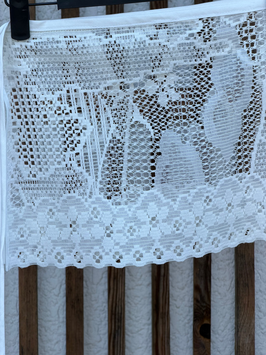 JUPE NOUÉE DENTELLE MICRO 003