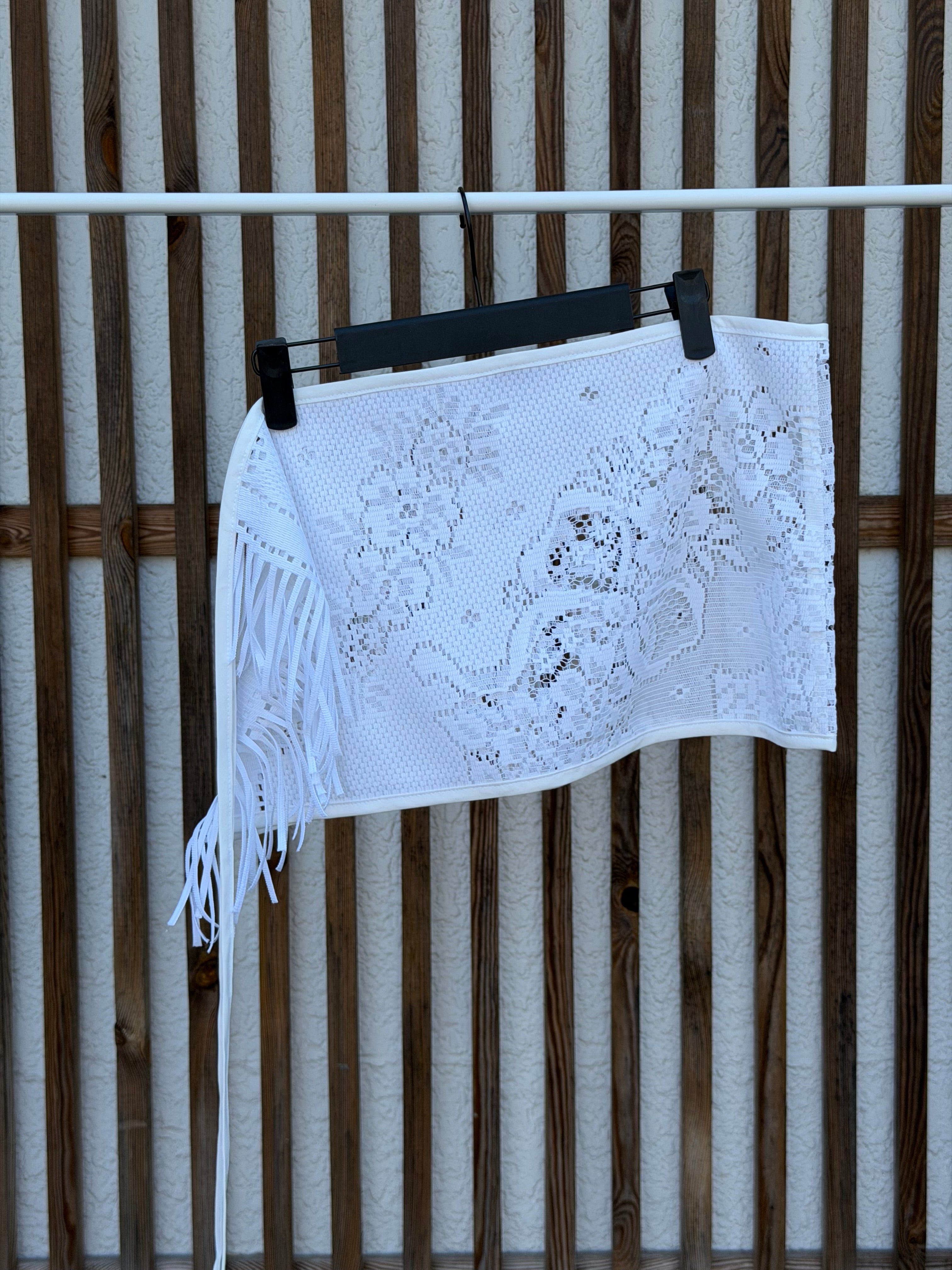 JUPE NOUÉE DENTELLE MICRO 007