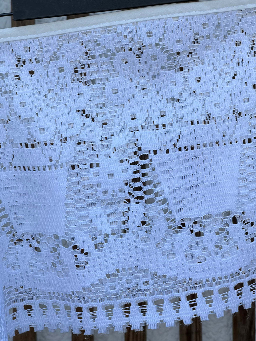 JUPE NOUÉE DENTELLE MICRO 009